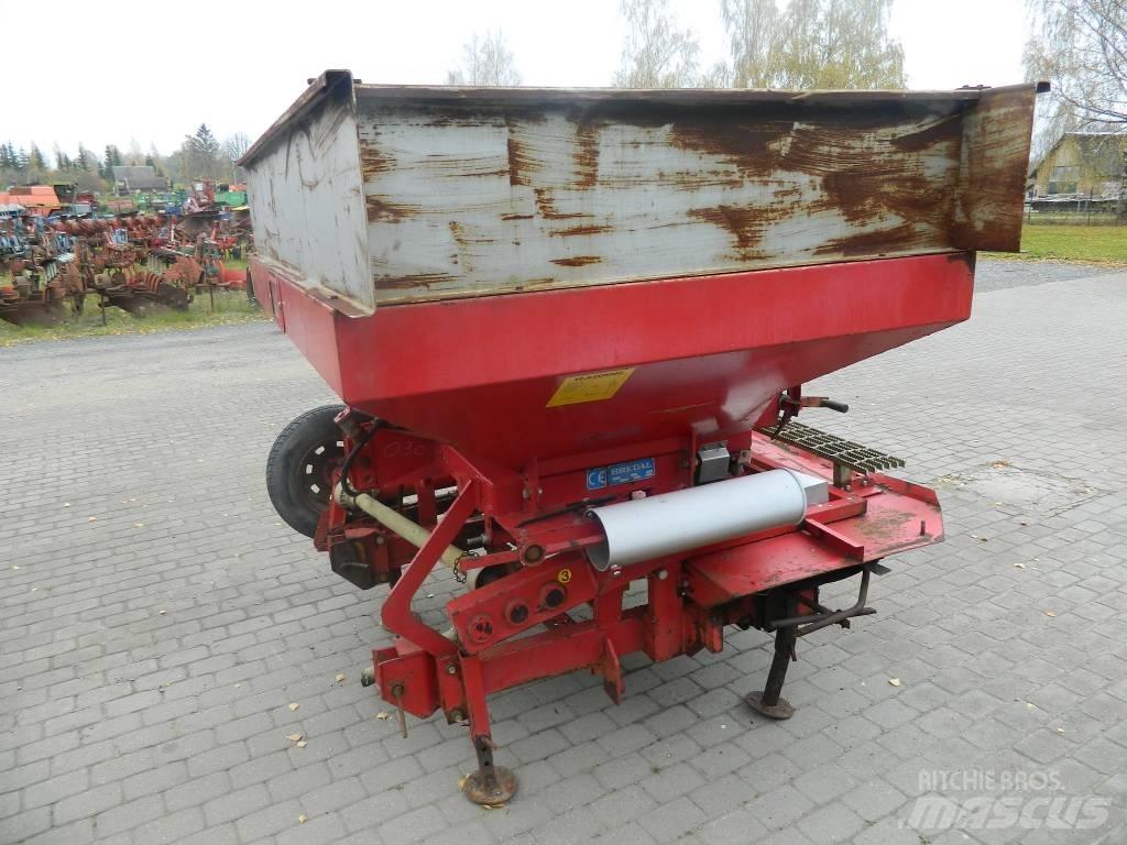 Bredal B 2 Împrastierea mineralelor