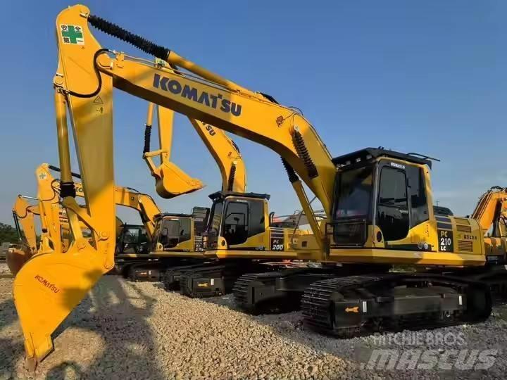 Komatsu PC210LC Excavatoare pe șenile
