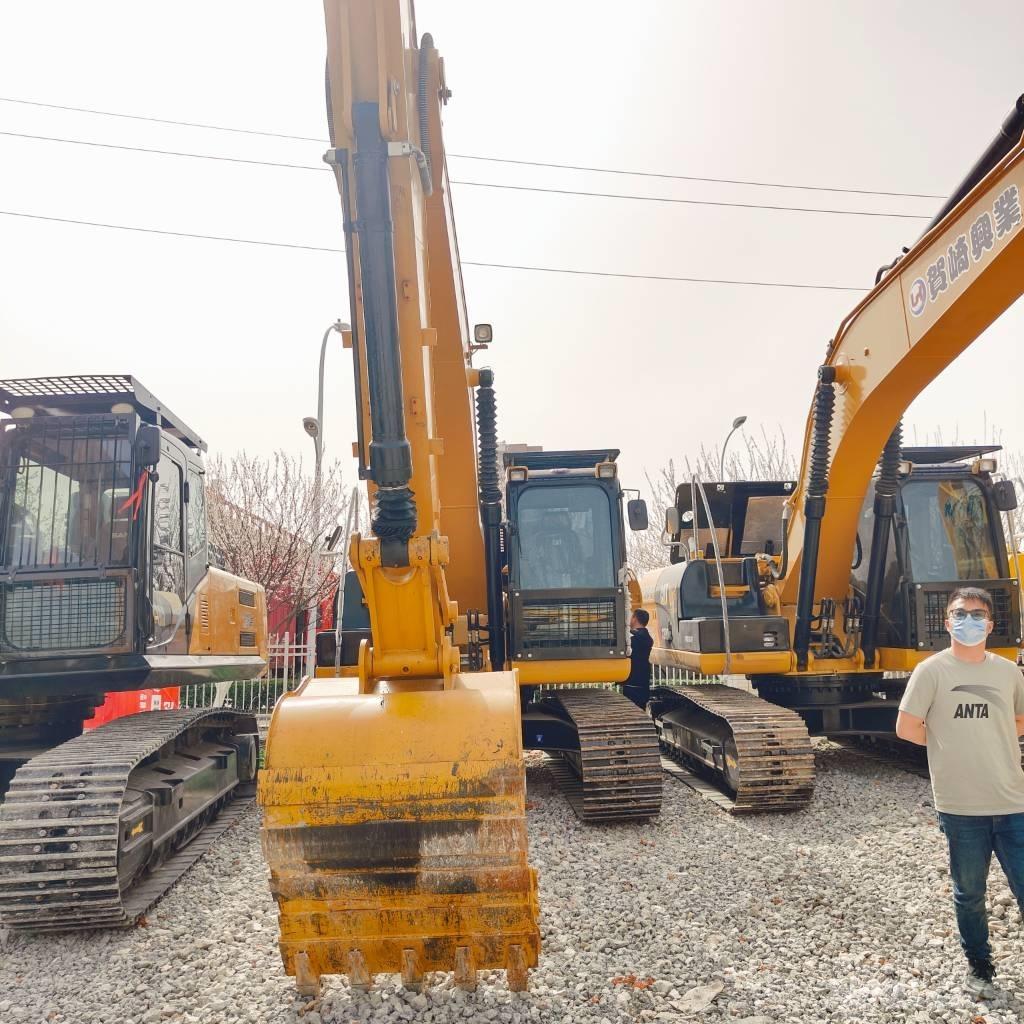 CAT 320D Excavatoare pe șenile
