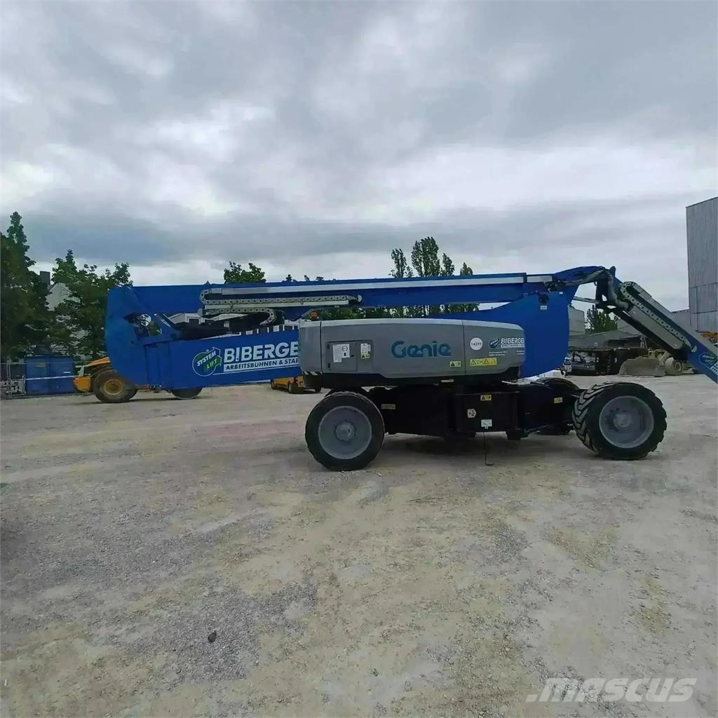 Genie ZX 135 Nacele cu brat articulat