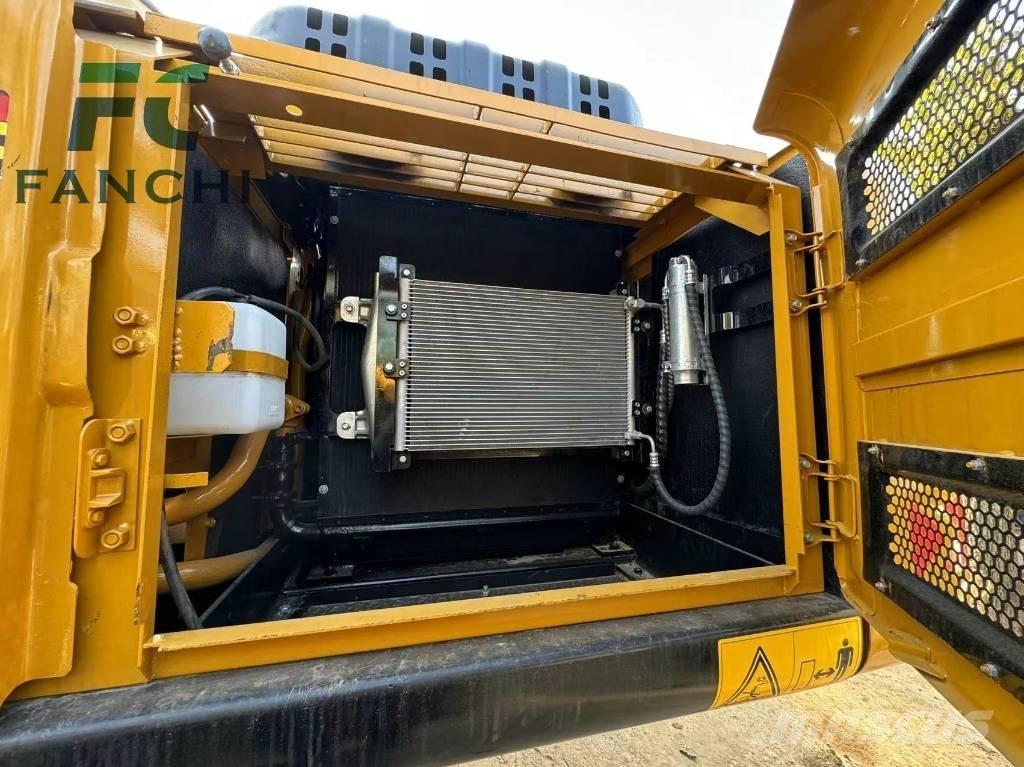 Sany 215 C Excavatoare pe șenile
