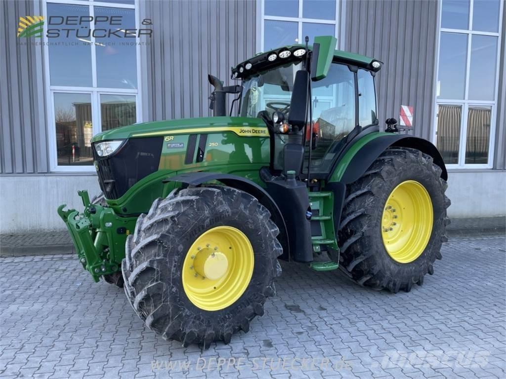 John Deere 6R 250 Tractoare