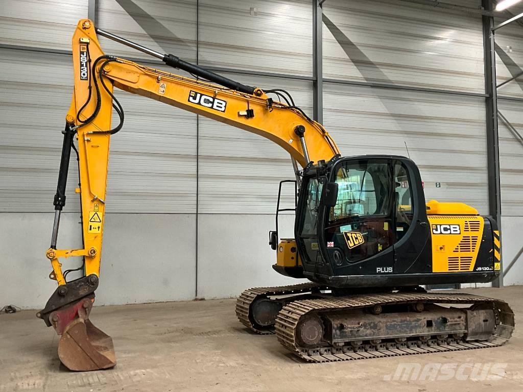 JCB JS 130 LC Excavatoare pe șenile
