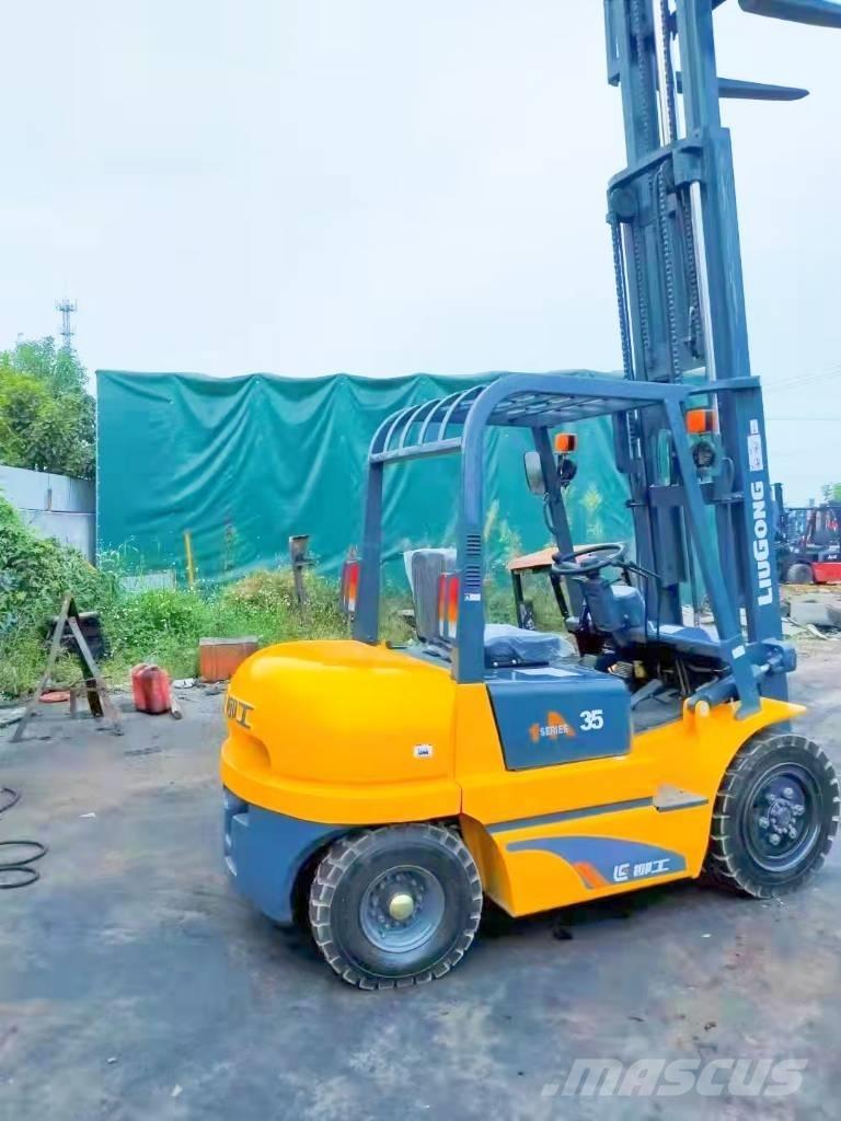 LiuGong CPC 35 Stivuitor diesel