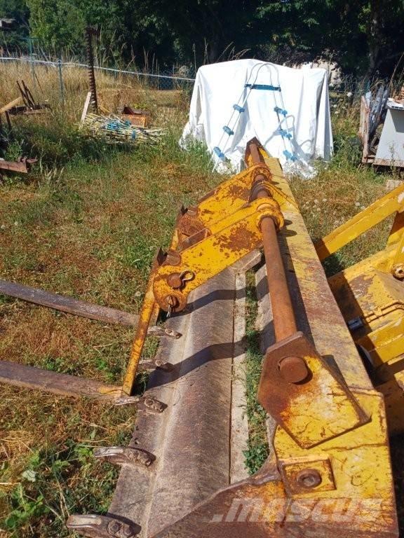 JCB 3 CX Buldoexcavatoare