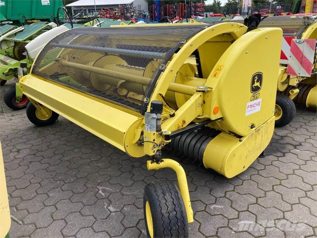 John Deere 639 Accesorii pentru mașini de fân și furaje