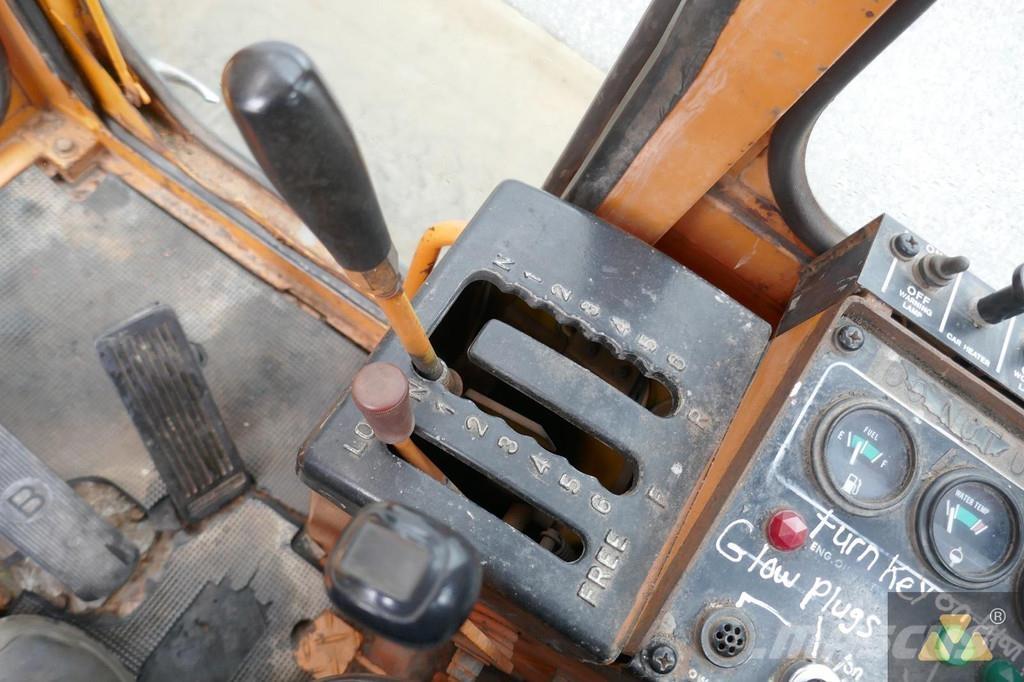 Mitsubishi MG300 Gredere