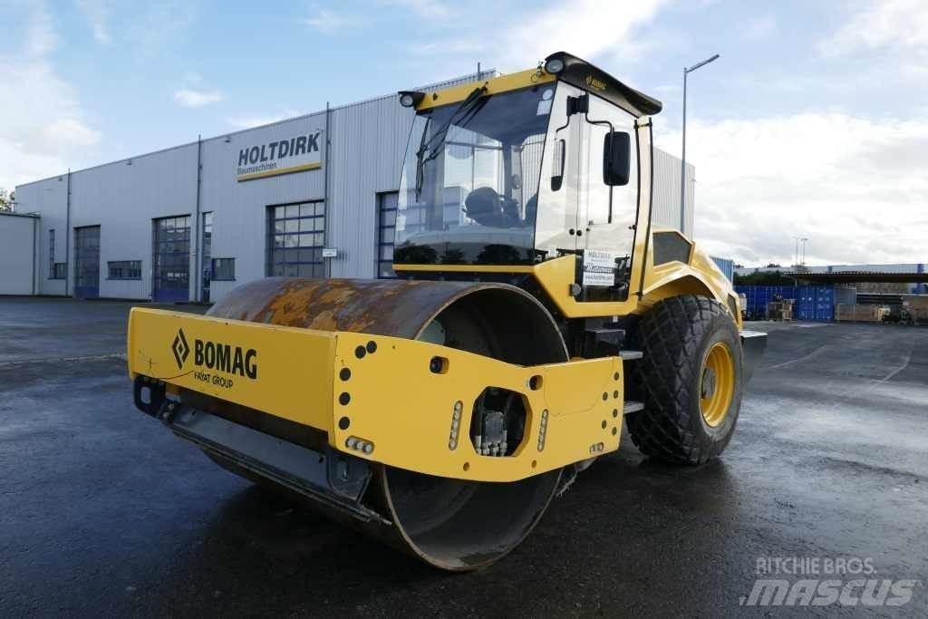 Bomag BW 213 D-5 Compactoare sol