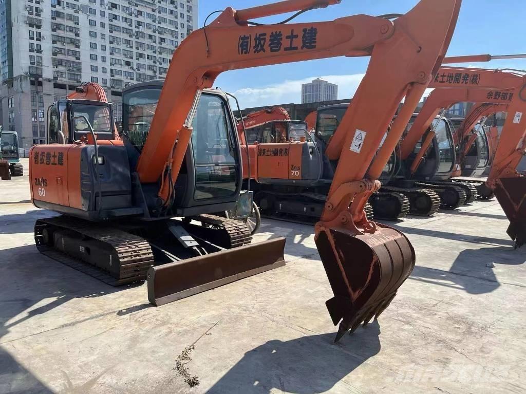 Hitachi ZX 60 Excavatoare pe șenile
