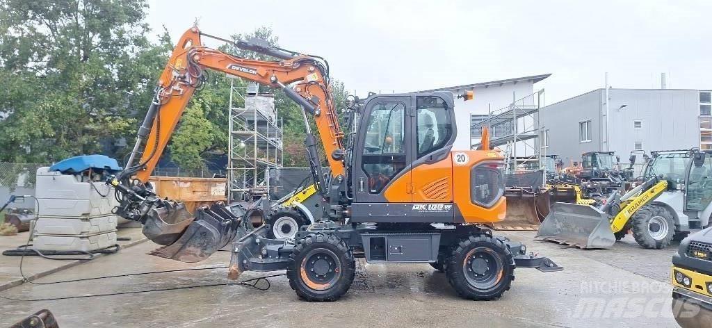 Doosan DX 100 W-7 Excavatoare cu roti