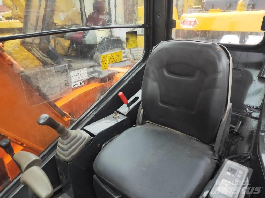 Hitachi ZX55 Mini excavatoare < 7t