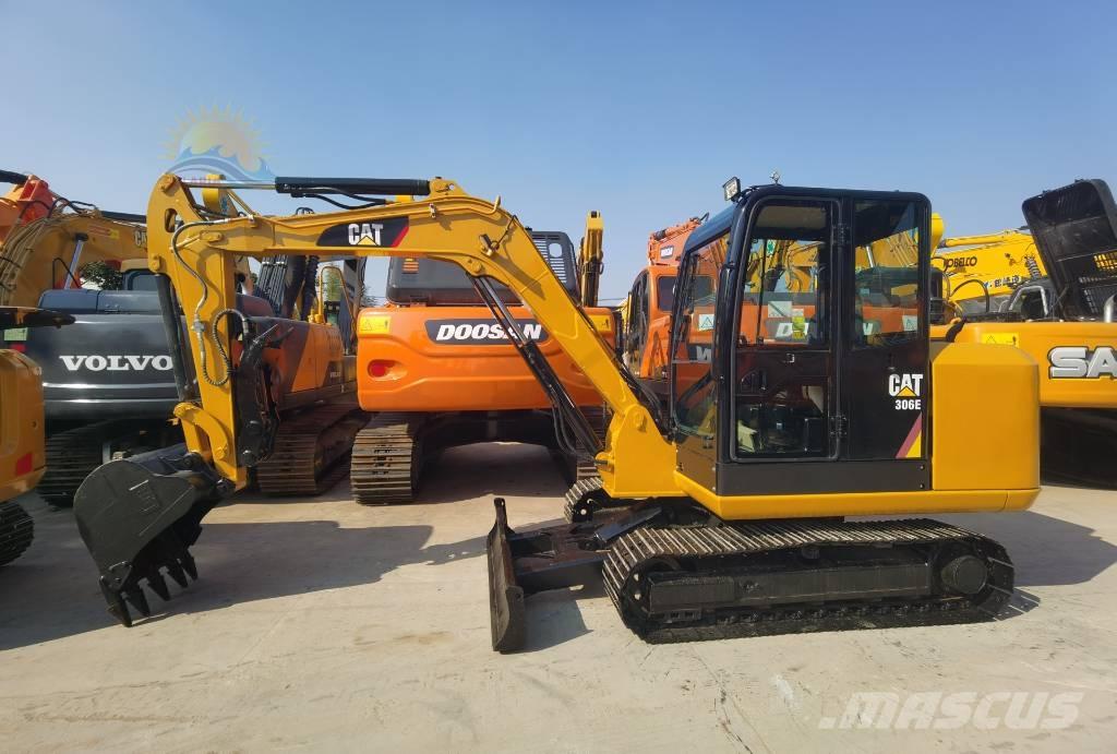CAT 306E Excavatoare pe șenile
