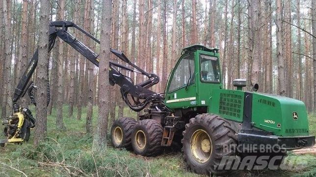 John Deere 1470D Combine forestiere