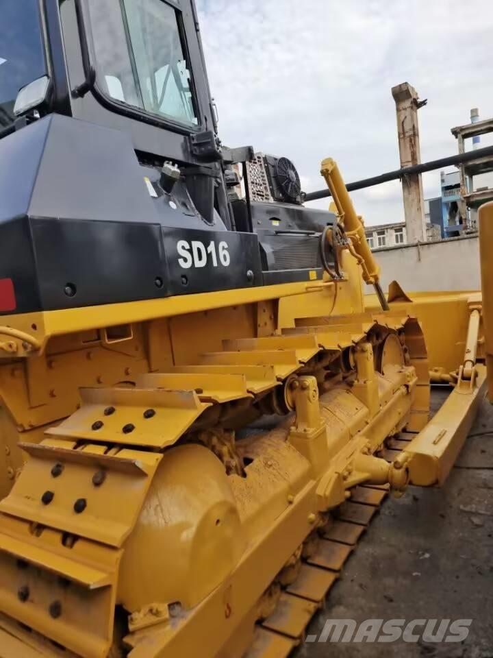 Shantui SD 22 Buldozere pe senile