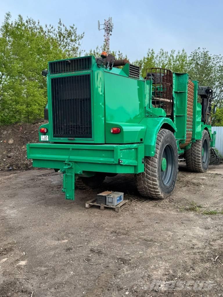 Albach SILVATOR Utilaje de manevrarea a bustenilor