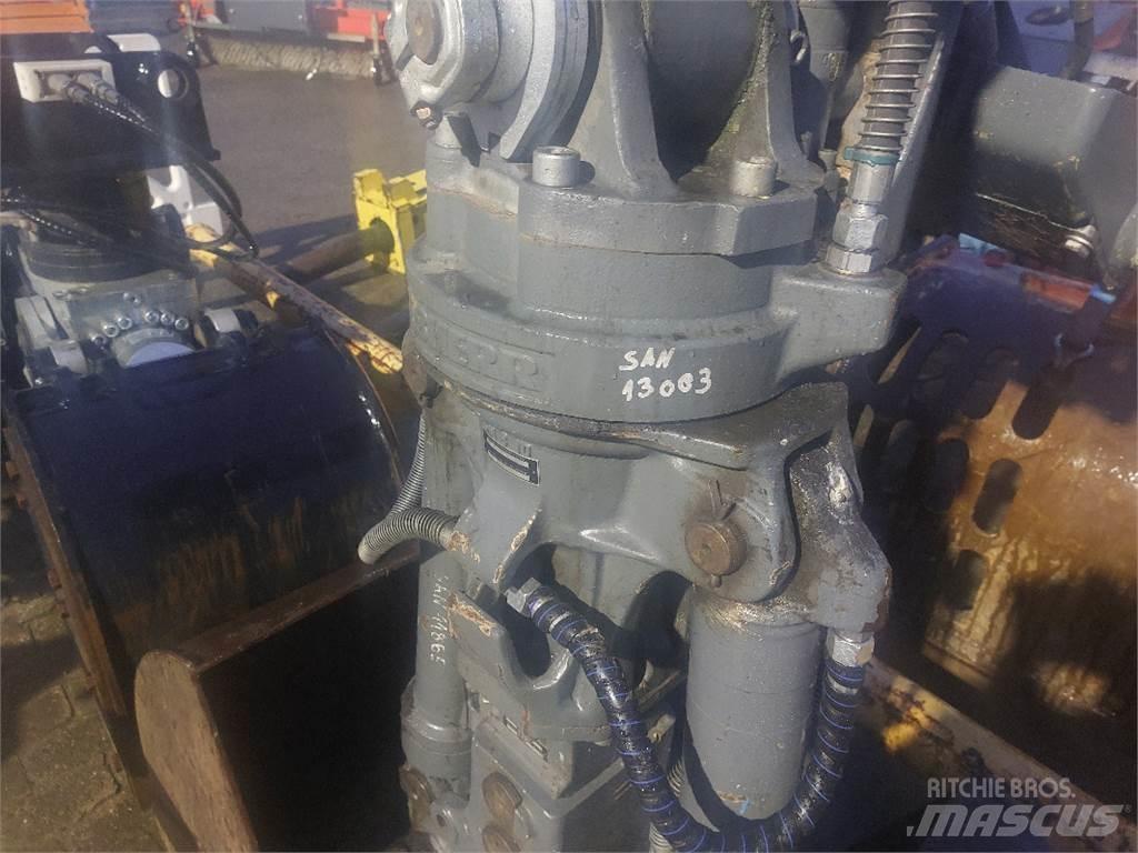 Liebherr GM 8 Accesorii pentru utilaje beton