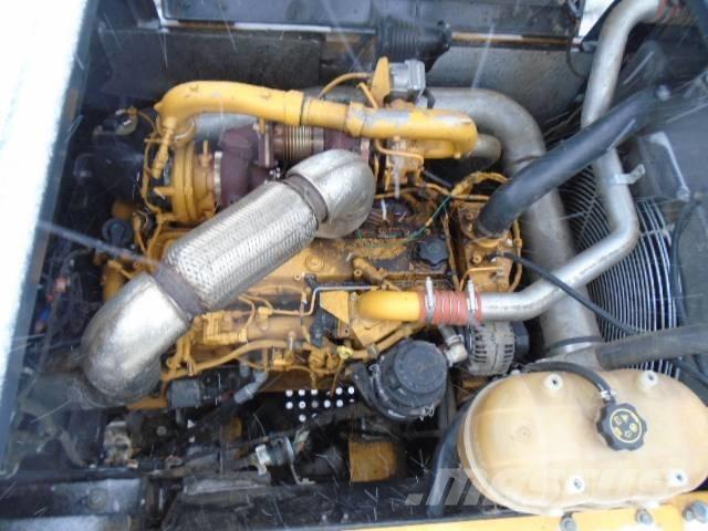 John Deere 300G LC Excavatoare pe șenile
