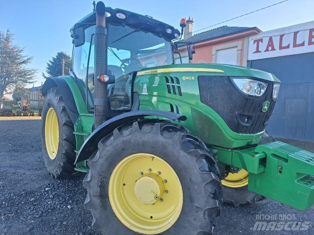 John Deere 6140 R Tractoare