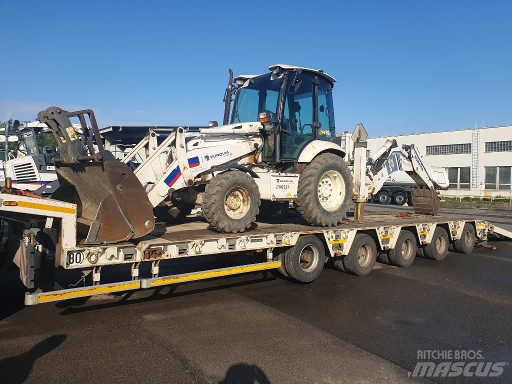 Komatsu WB 93 R-5 Buldoexcavatoare