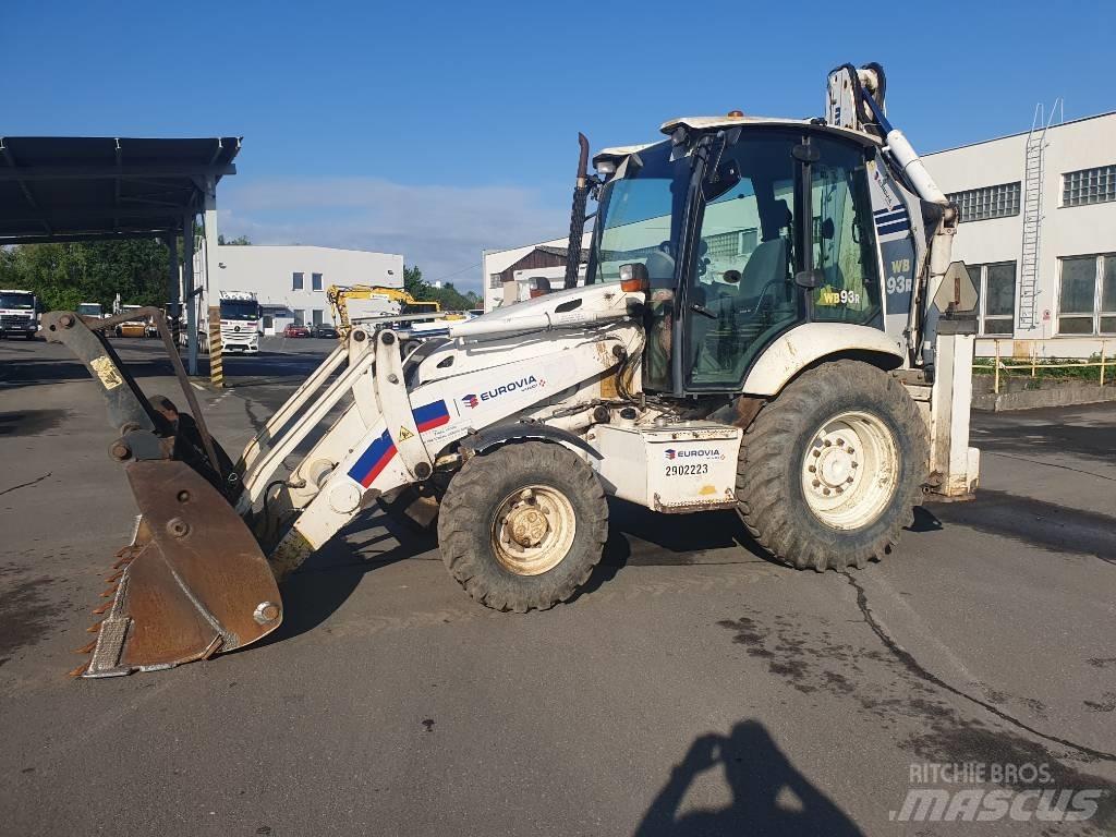 Komatsu WB 93 R-5 Buldoexcavatoare