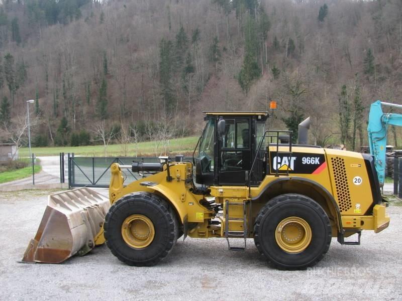 CAT 966K Top stanje Incarcator pe pneuri
