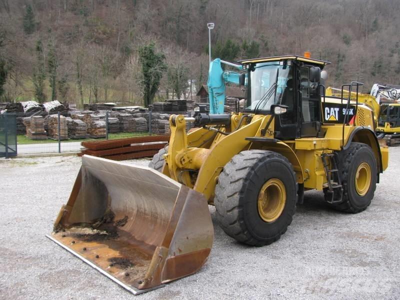 CAT 966K Top stanje Incarcator pe pneuri