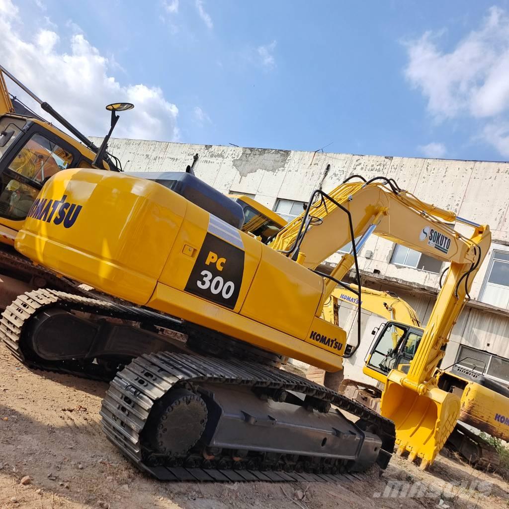 Komatsu PC 300-7 Excavatoare pe șenile
