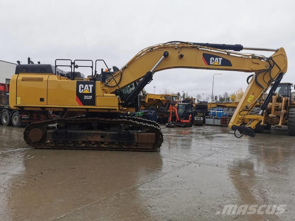 CAT 352 F Excavatoare pe șenile
