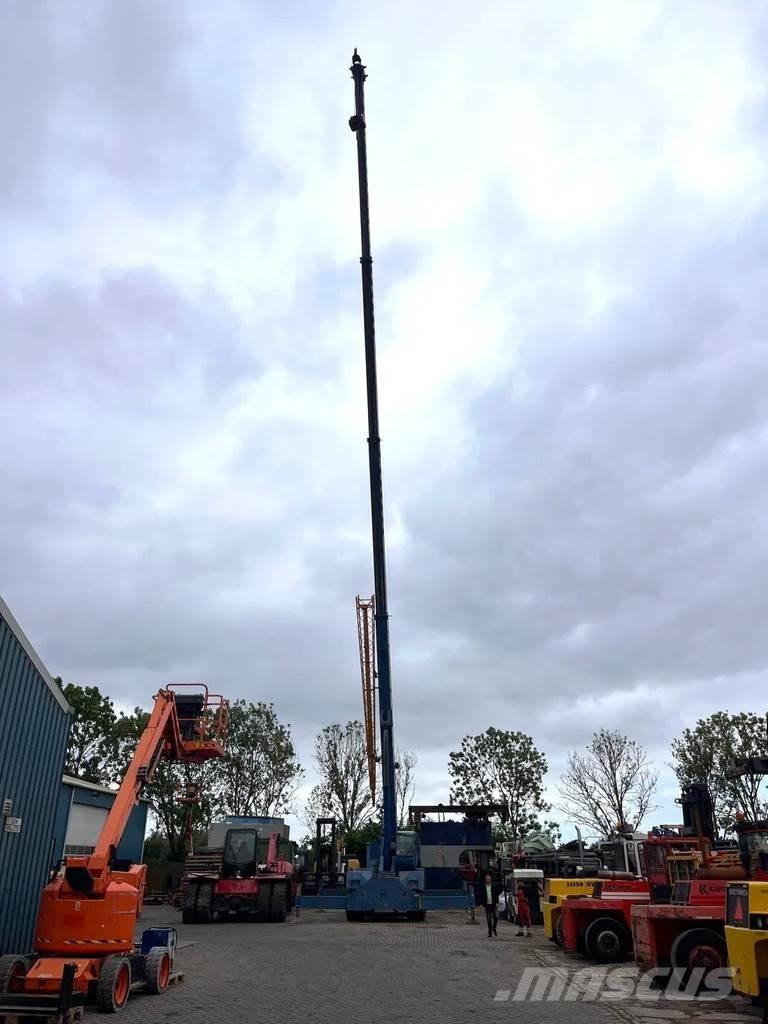 Terex RT780 Macara teren accidentat