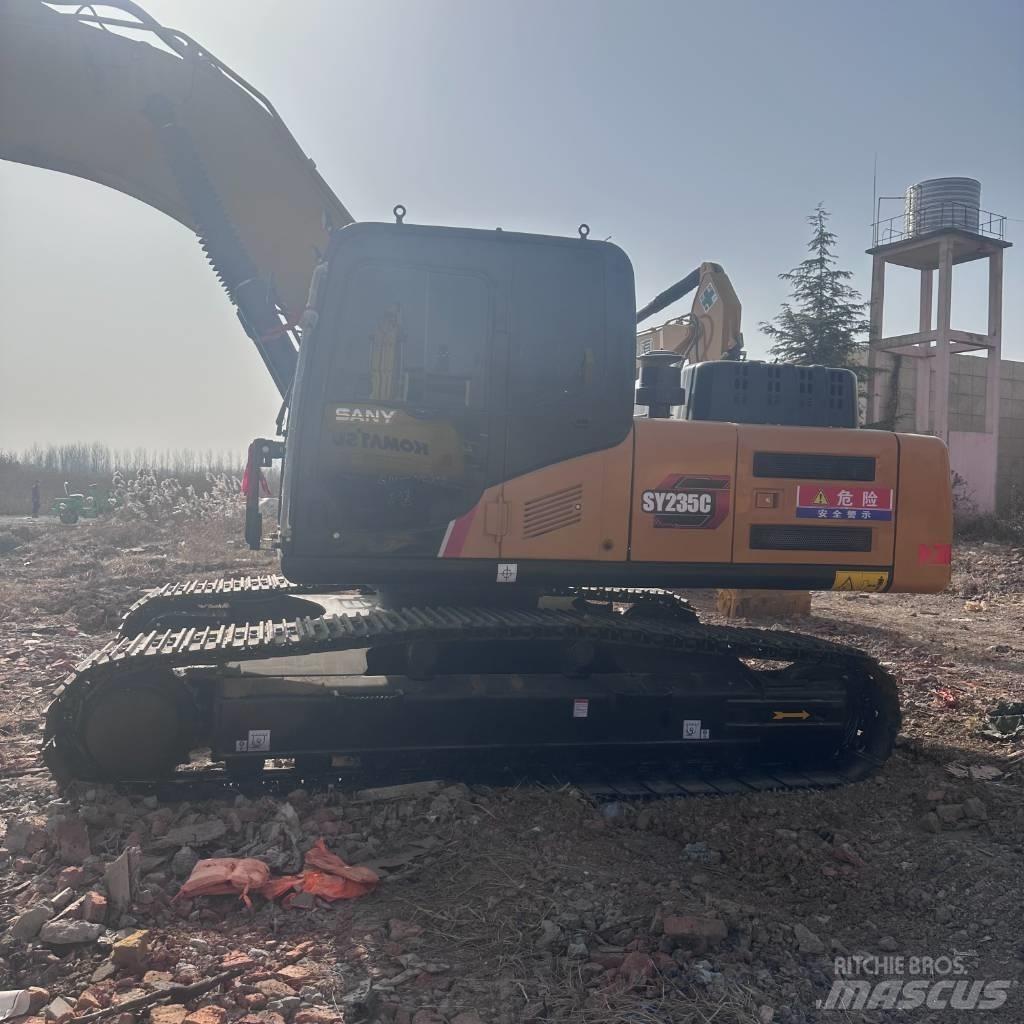 Sany SY 235 Excavatoare pe șenile
