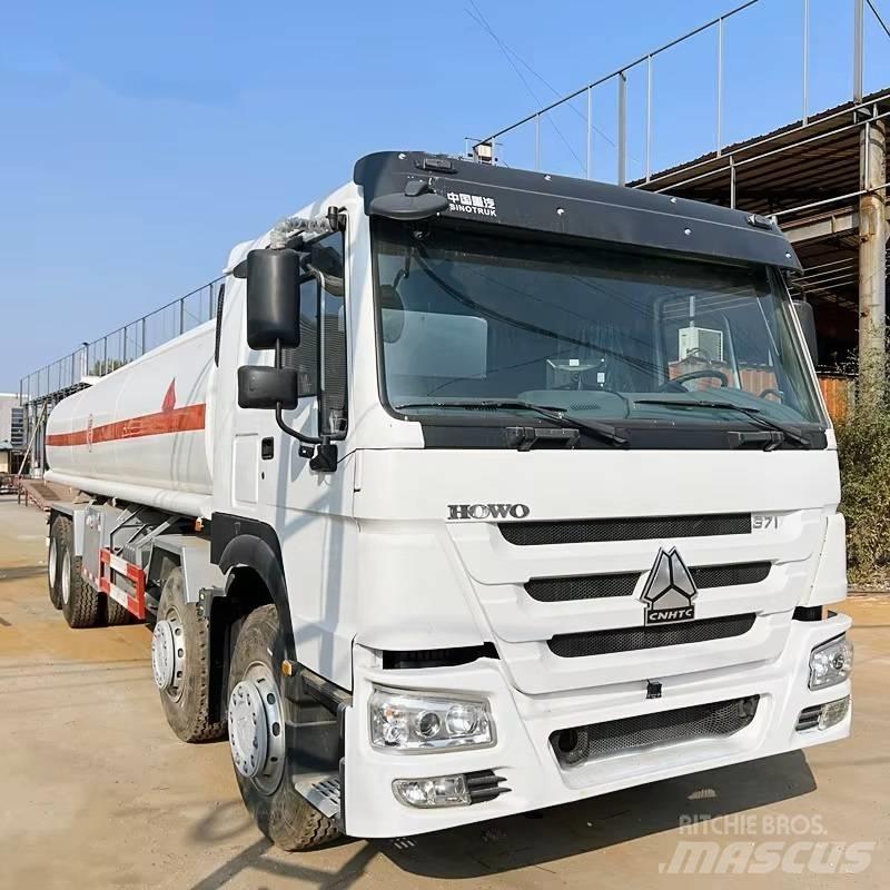 Shacman F 3000 Cisterne