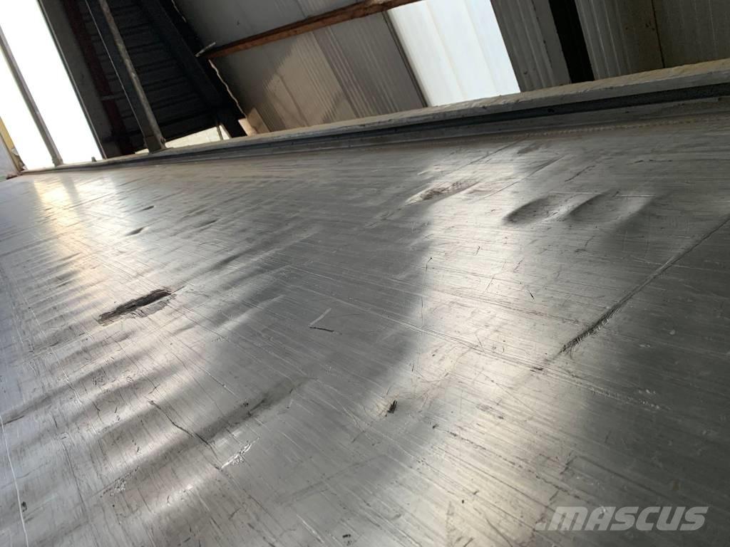 Kraker Walking floor Remorci usoare