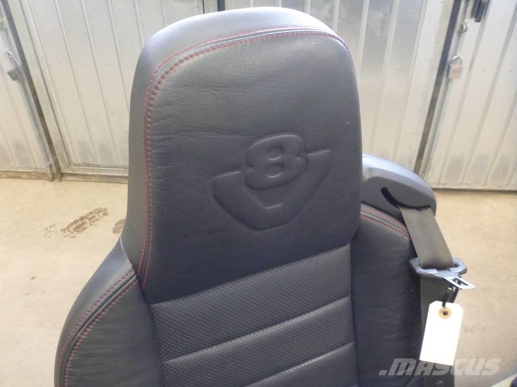 Scania R 650 Cabine si interior