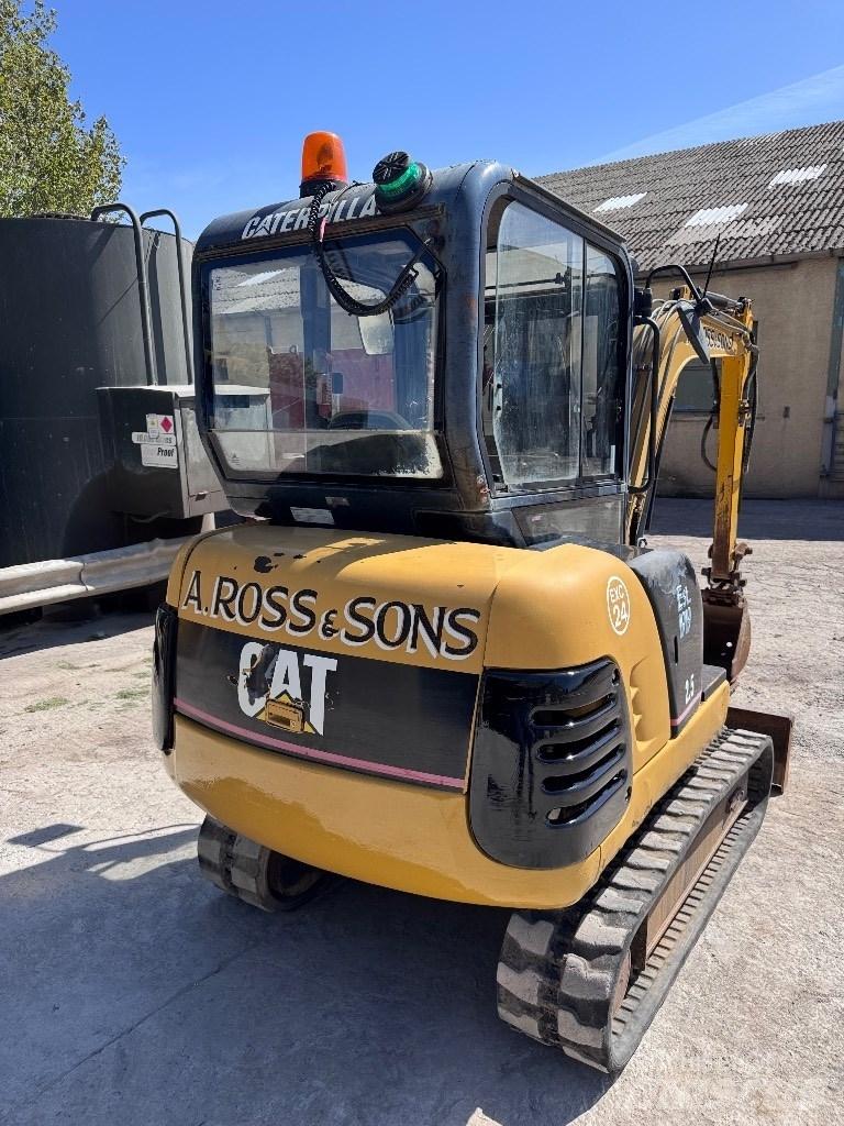 CAT 302.5 Mini excavatoare < 7t