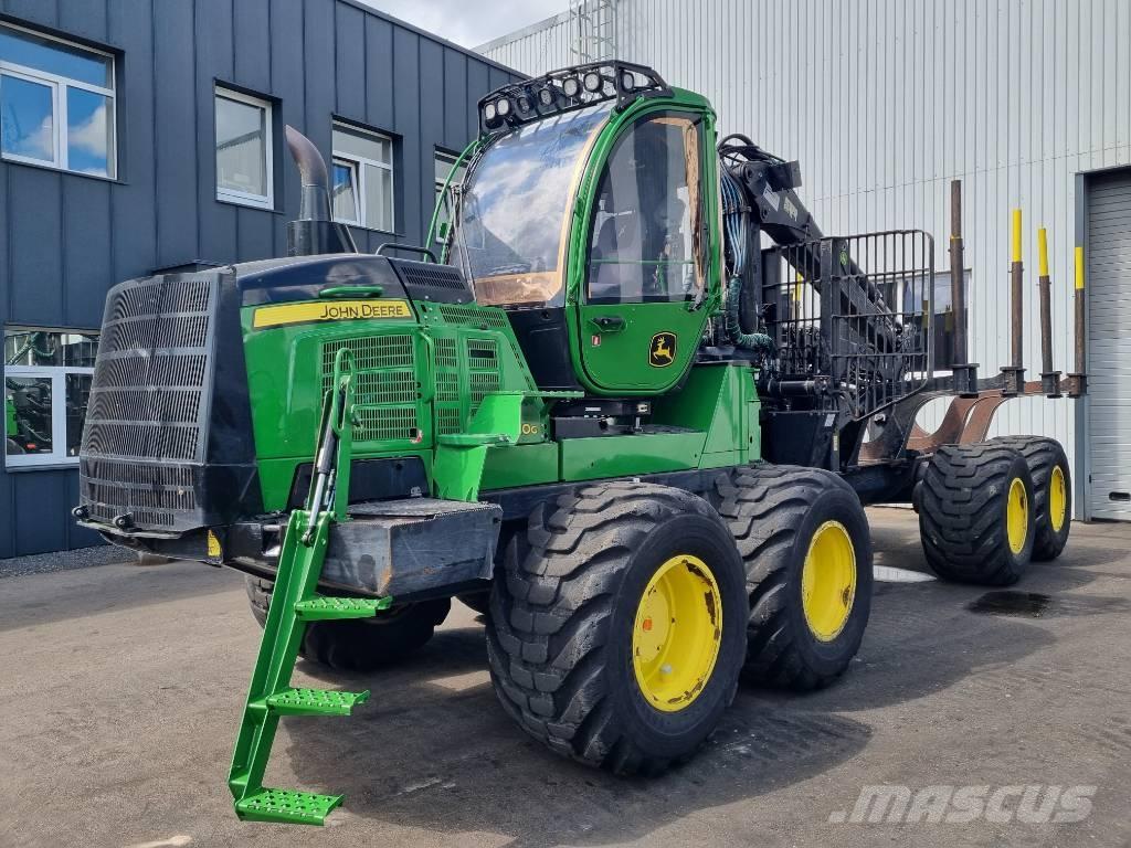 John Deere 1510 G Transportoare