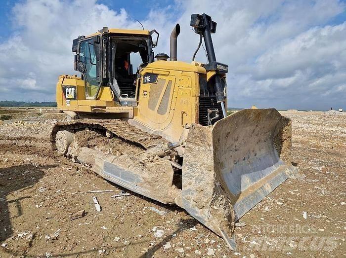 CAT D7E Buldozere pe senile