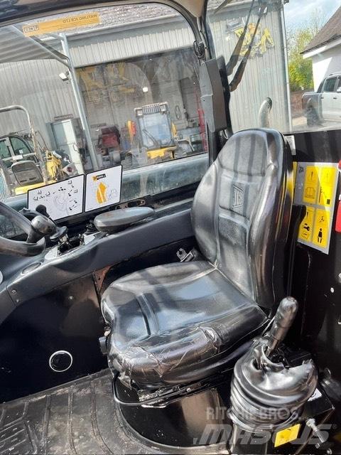 JCB 520-40 Stivuitoare telescopice