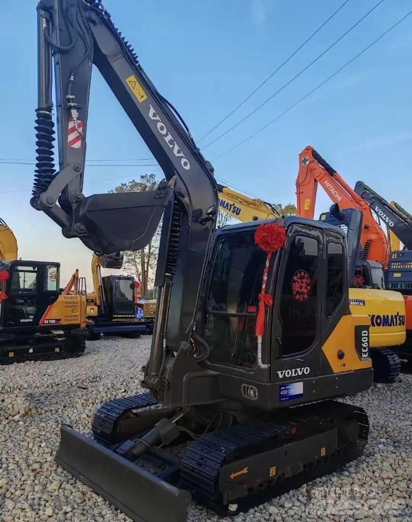Volvo EC 60 Excavatoare pe șenile
