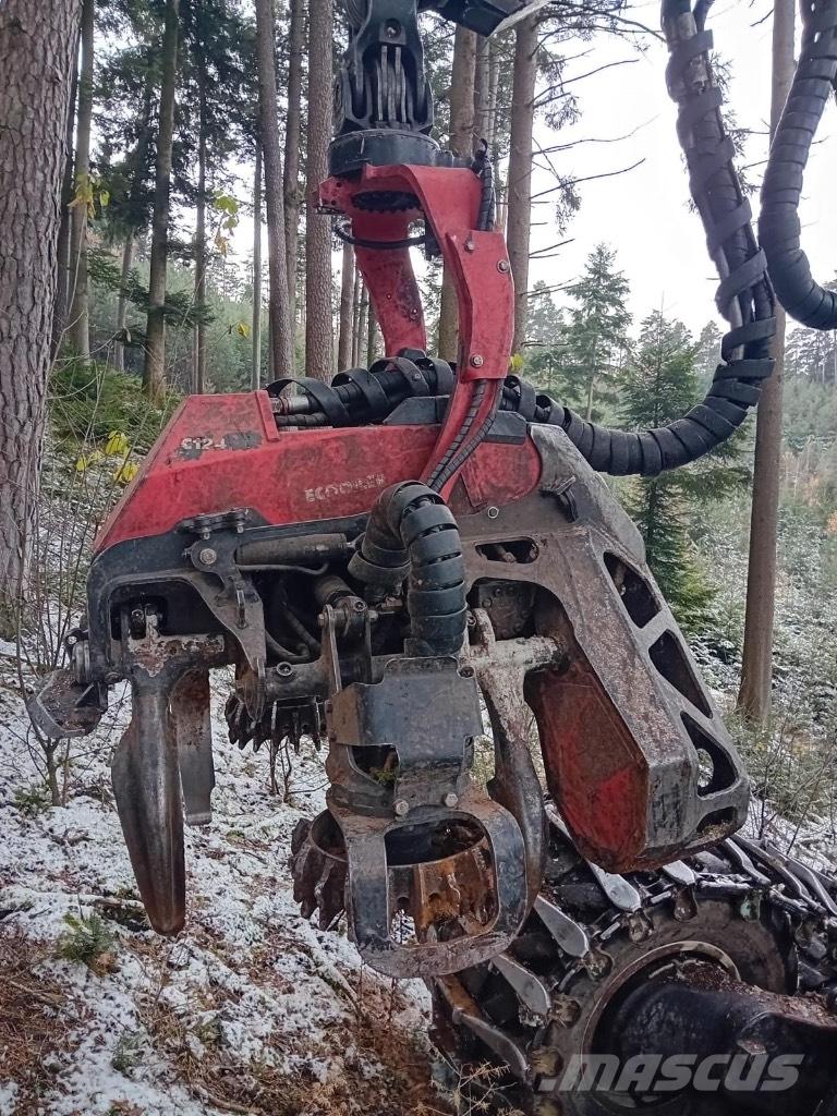 Komatsu 931 XC Combine forestiere