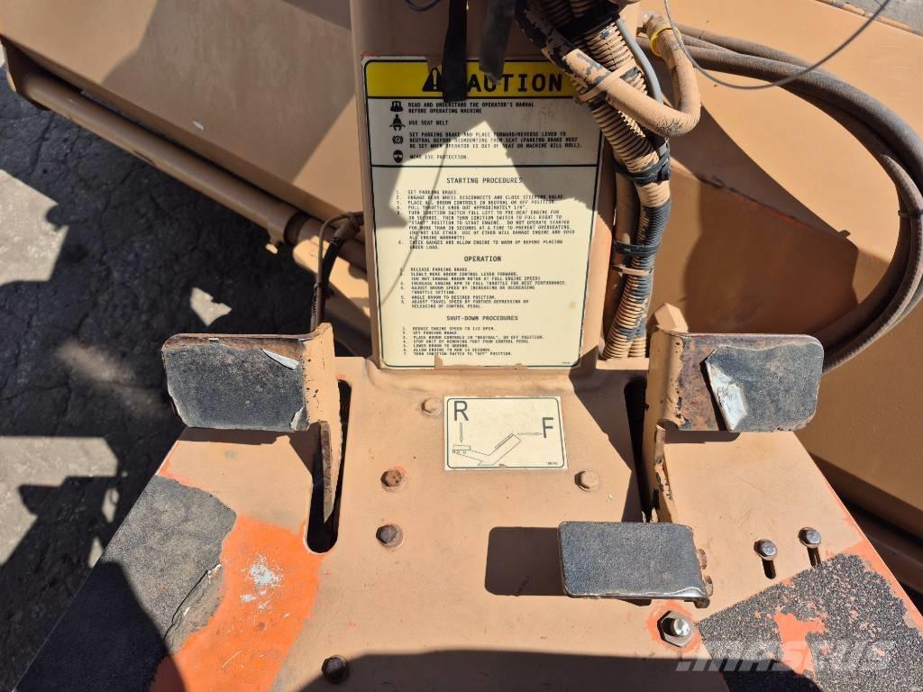 Lay-Mor SM 300 Perii