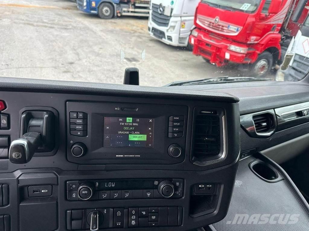 Scania R 520 Autotractoare