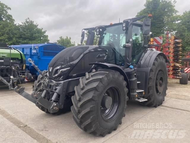 Valtra Q 305 Tractoare