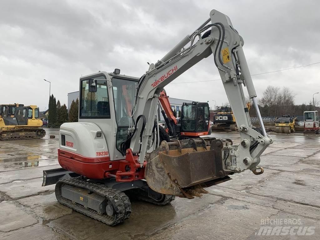 Takeuchi TB230 V3 Mini excavatoare < 7t