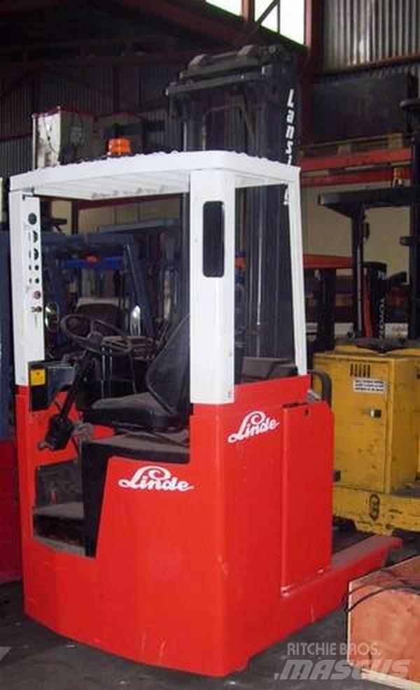 Linde FRER11/1.6TL Stivuitor cu catarg retractabil