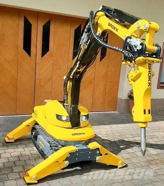 Brokk 110 Mini excavatoare < 7t