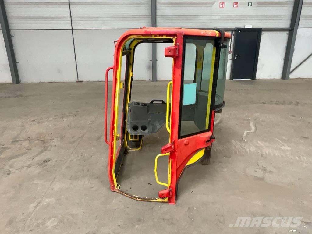 Yanmar vio 50 / vio 57 Cabine si interior