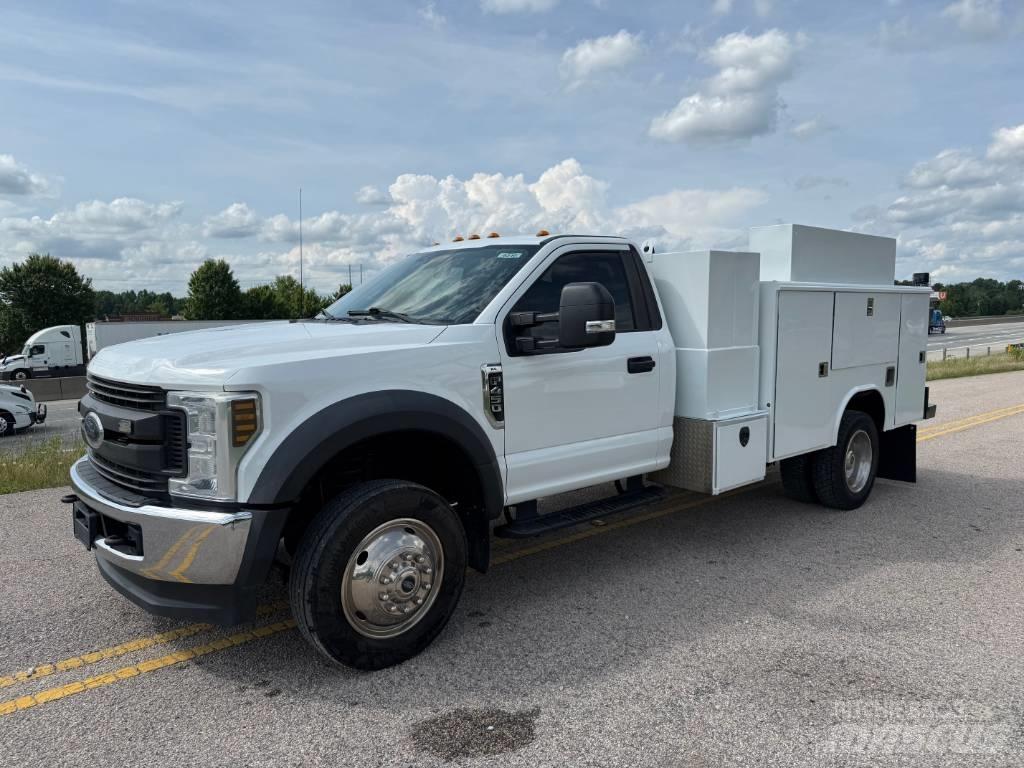 Ford F 450 Municipal/vehicul cu uz general