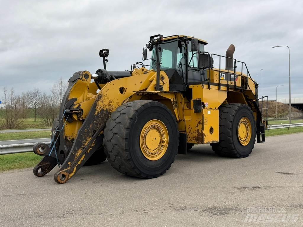 CAT 988K Incarcator pe pneuri