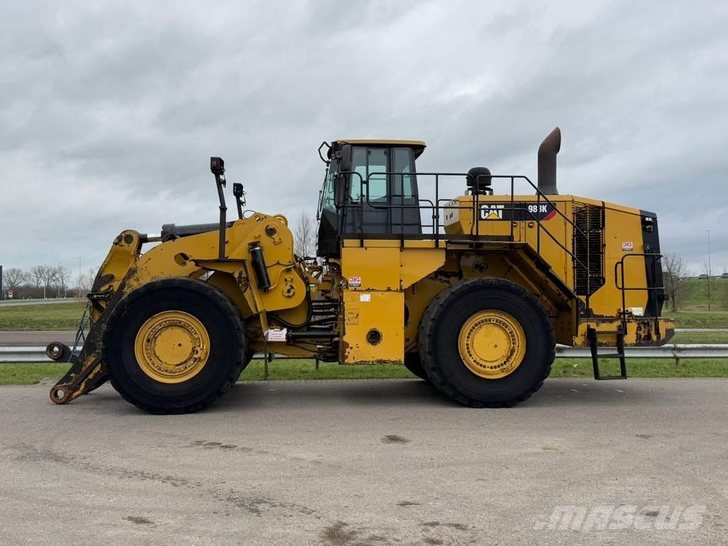 CAT 988K Incarcator pe pneuri
