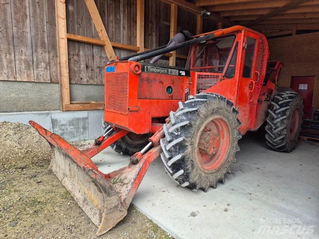 Timberjack 225E Utilaje de manevrarea a bustenilor